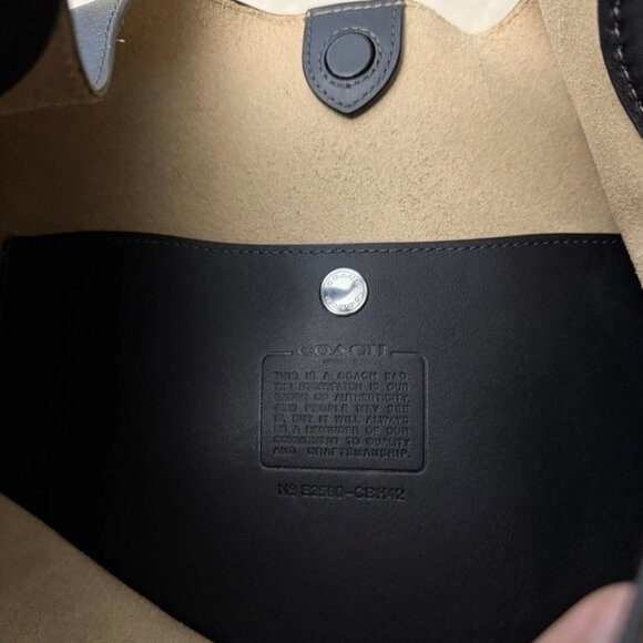 Coach Brooklyn Loved Leather - Picture 8 of 11